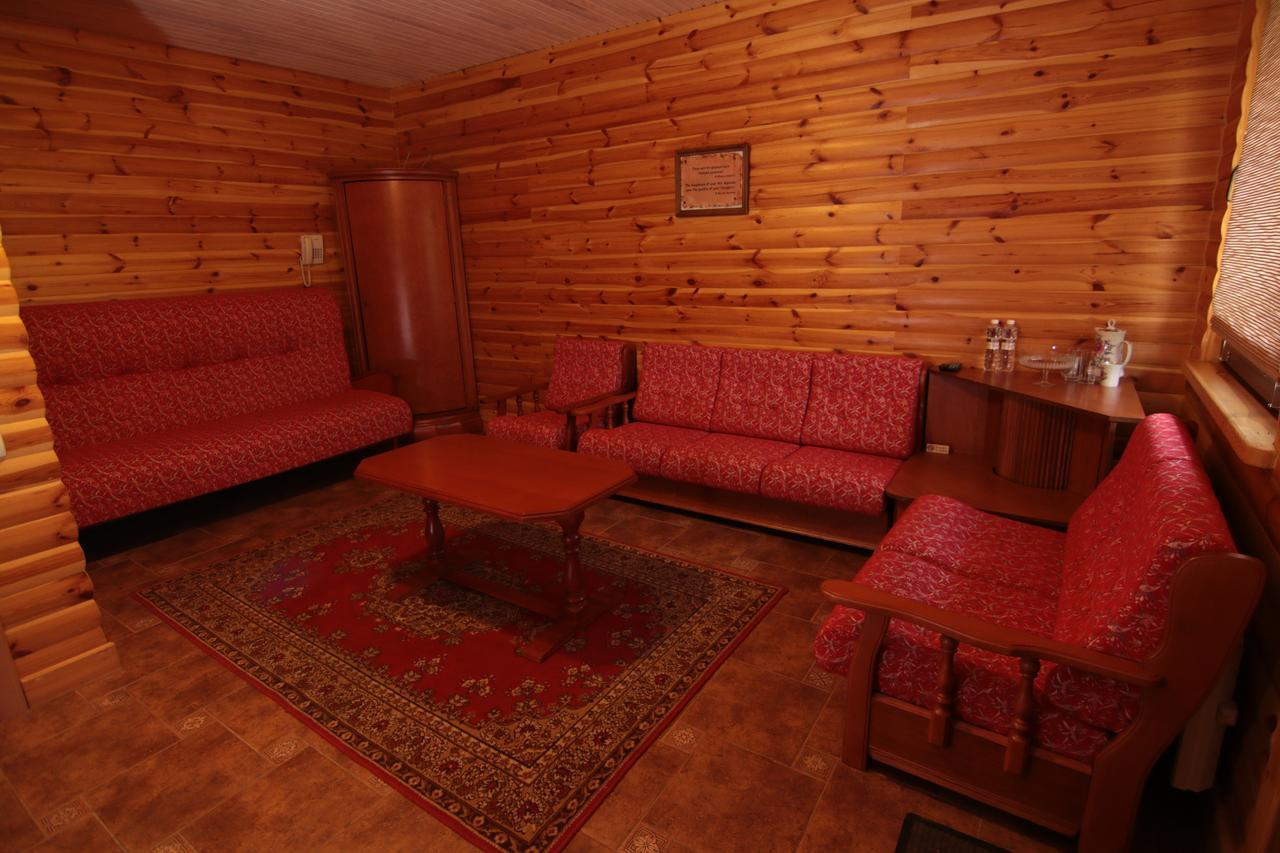 Chervona Kalina Hotel Kiev Esterno foto